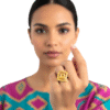 Anillo precolombino Quimbaya con diseño del camino de la vida y baño en oro 24K, talla ajustable.