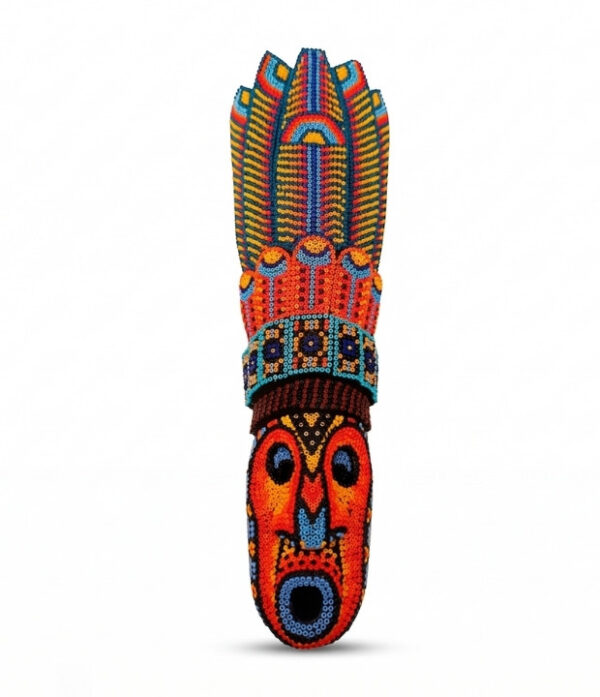 Máscara Kamentsa asombro en chaquiras máscara Kamentsa asombro en chaquiras con colores naranja y azul