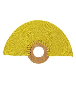 Abanico artesanal en iraca y madera amarillo abanico artesanal en iraca y madera color amarillo