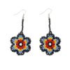 aretes-chaquiras-kamentsa-flor-multicolor