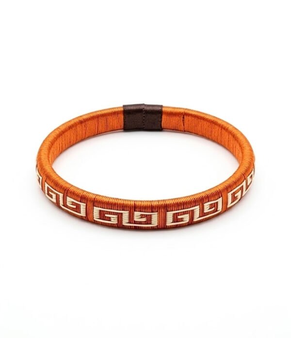 Pulsera de cobre y werregue blanco diseño laberinto