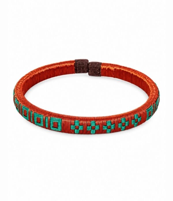 Pulsera de cobre y werregue verde diseño Figuras Pulsera de cobre y werregue artesanal con figuras geométricas tejidas en werregue verde